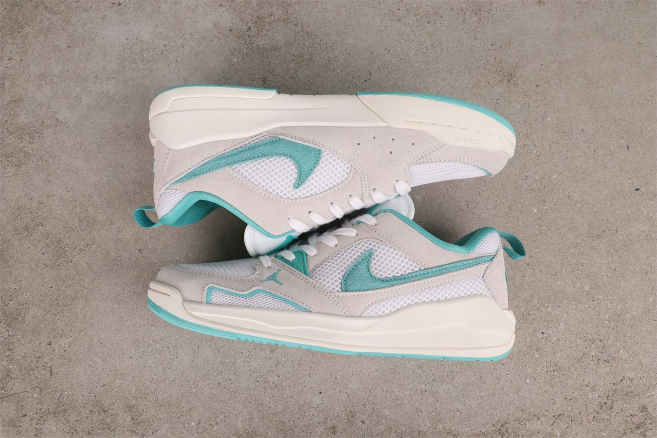 エアジョーダン1MIDSE27.5cm Air Jordan 1 Mid SE Men's Shoes. Nike.com