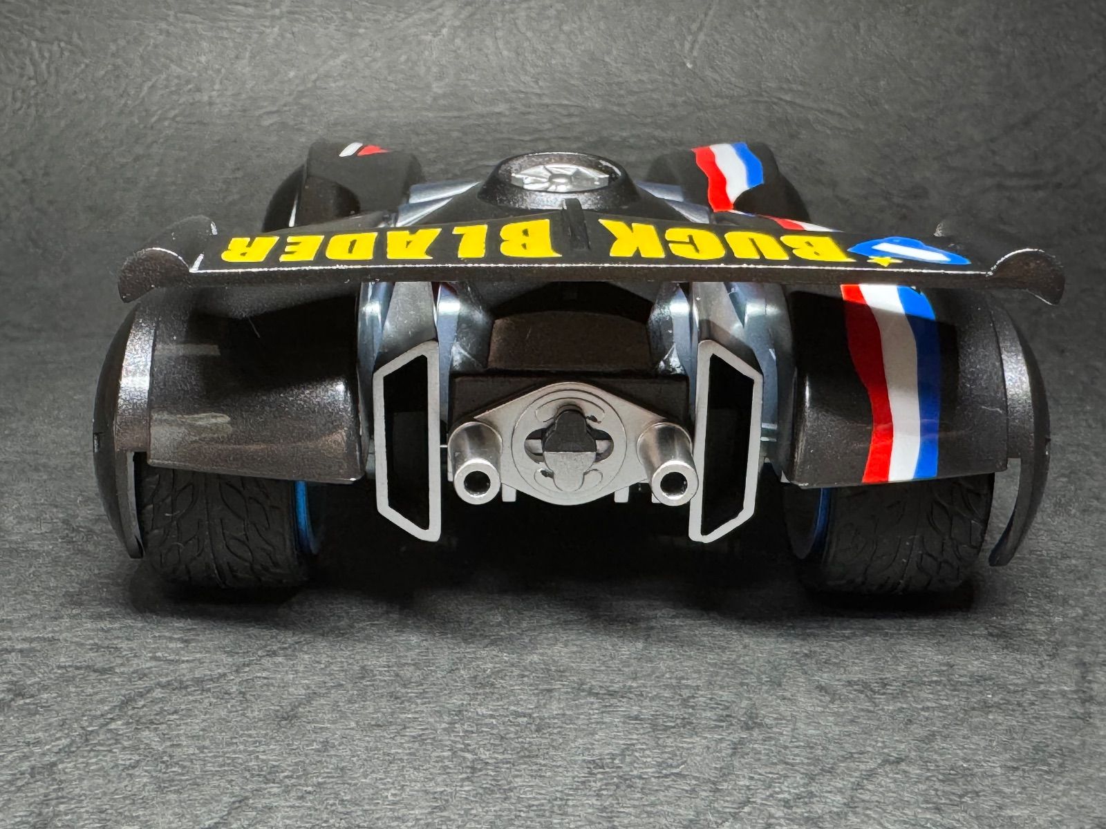 塗装済み完成品◇ミニ四駆 バックブレーダー 1号機 アニメ仕様 発光Ver