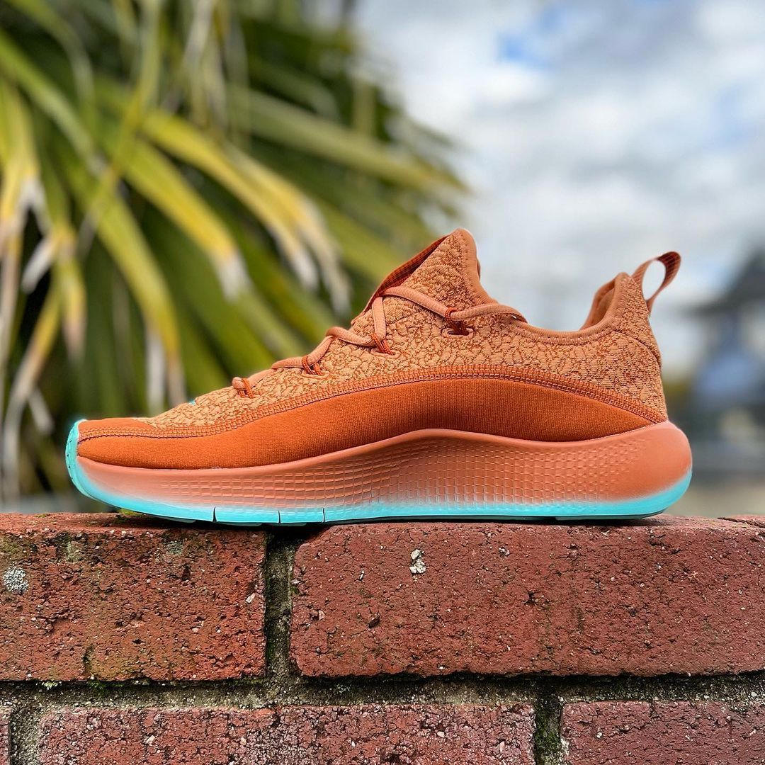 NIKE LEBRON TR 1 'BUTTER WITH AGE' ナイキ レブロン