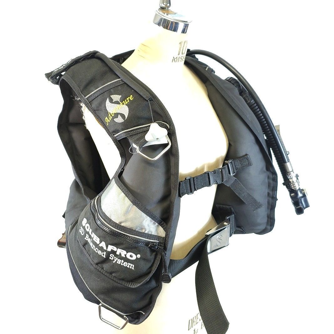 翌日配送可能も多数！ OH済 SCUBAPRO スキューバプロ Adverture BCジャケット Mサイズ BC-250106SK2