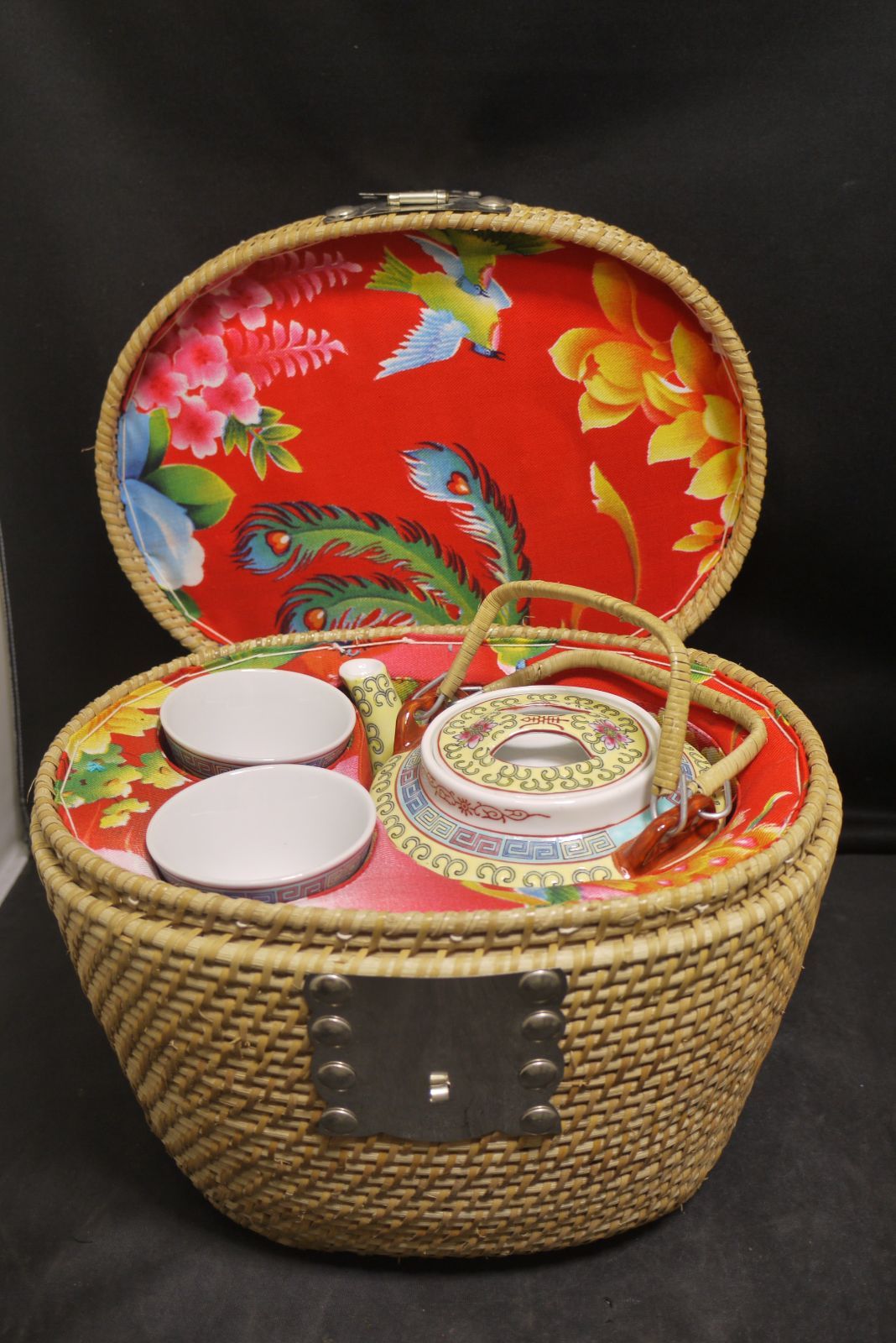 ● 中国茶器 景徳鎮 茶器セット 湯呑 急須 茶籠付き 花唐草文 ティーポット アンティーク 陶器 2客セット