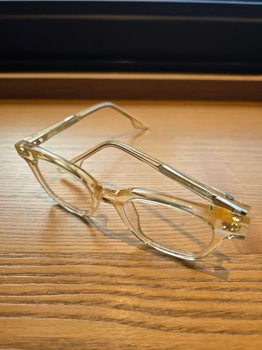 ジェントル モンスター サウスサイド