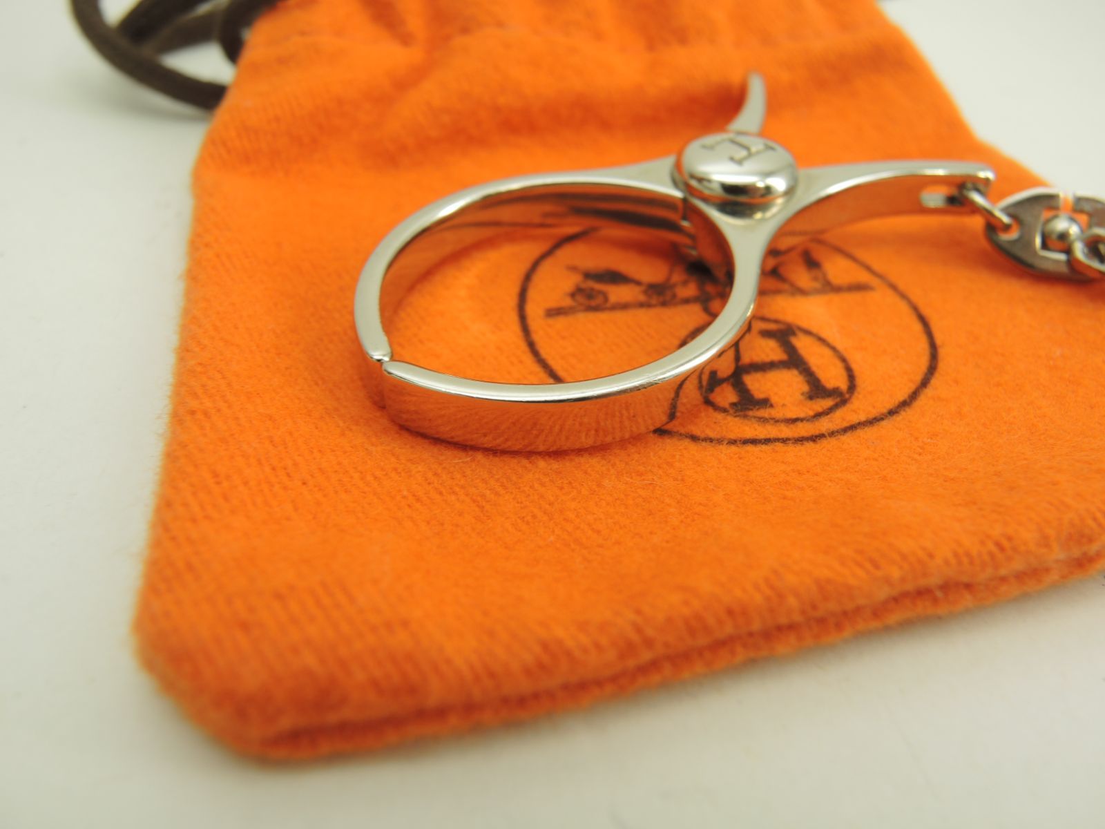 HERMES エルメス グローブホルダー シルバーカラー チャーム エルメス HERMES グローブホルダー チャーム チェーン Hロゴ