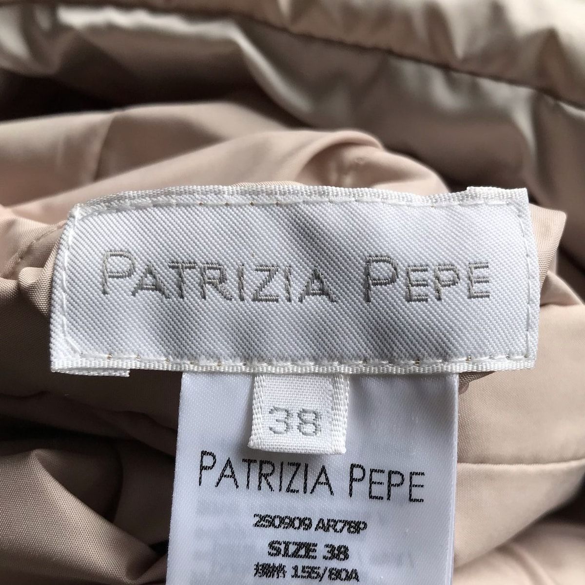 PATRIZIA PEPE(パトリツィアペペ) ダウンコート サイズ38 S レディース ...