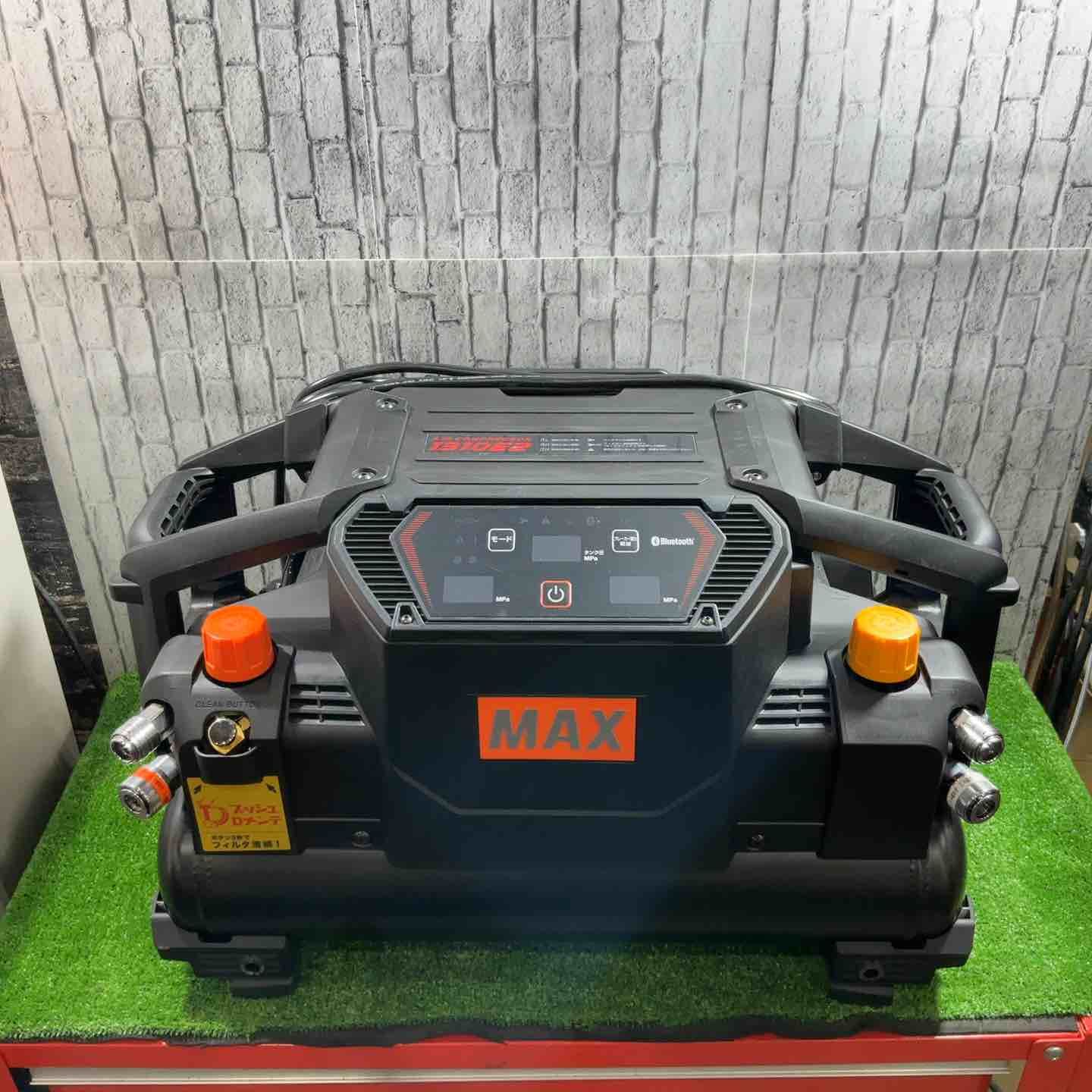 ♥品 マックス MAX 高圧常圧兼用エアコンプレッサー AK-HL1310E2_ブラック 川口店