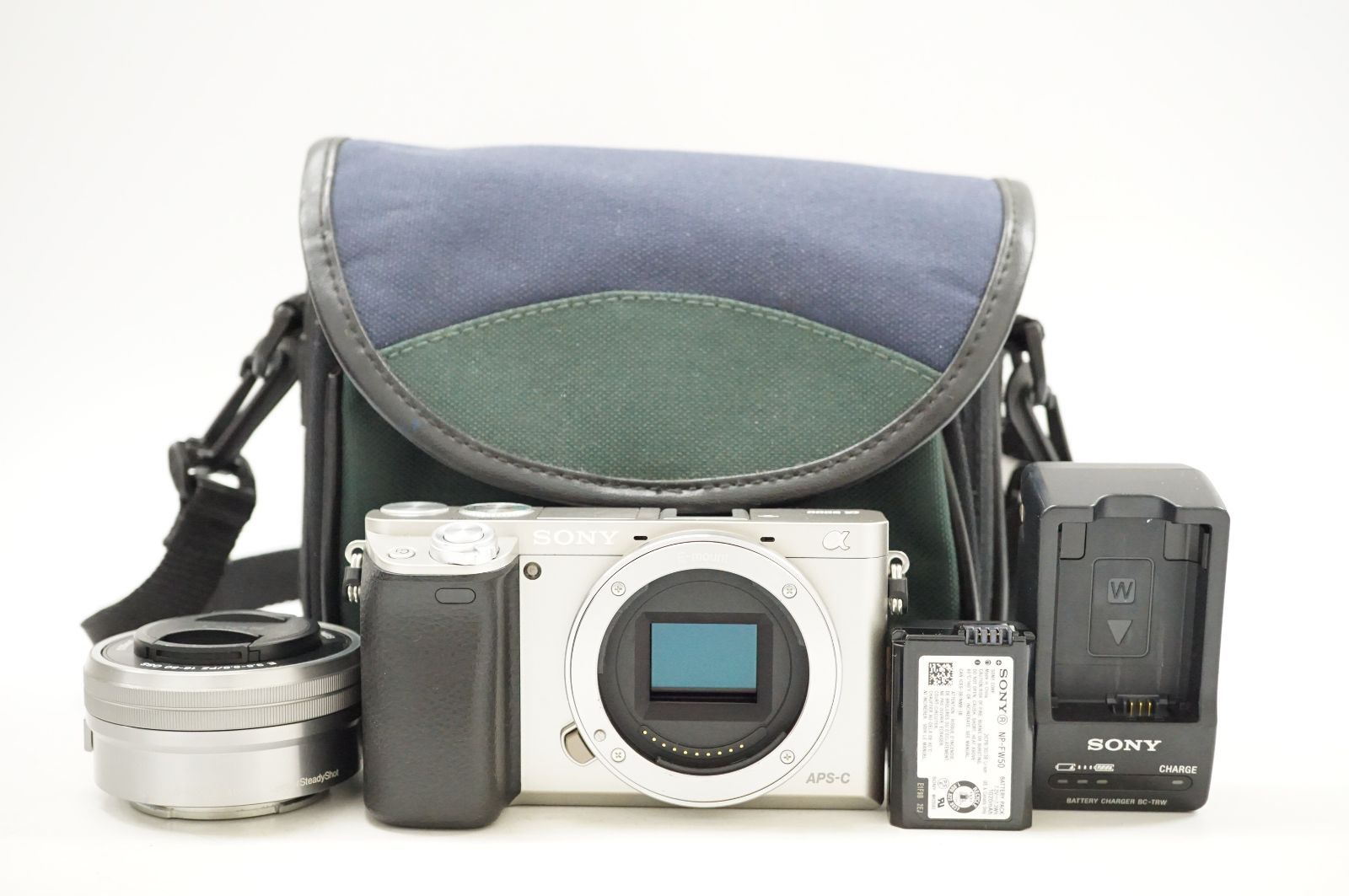 C171646 SONY α6000 ミラーレス一眼 ズームレンズキット