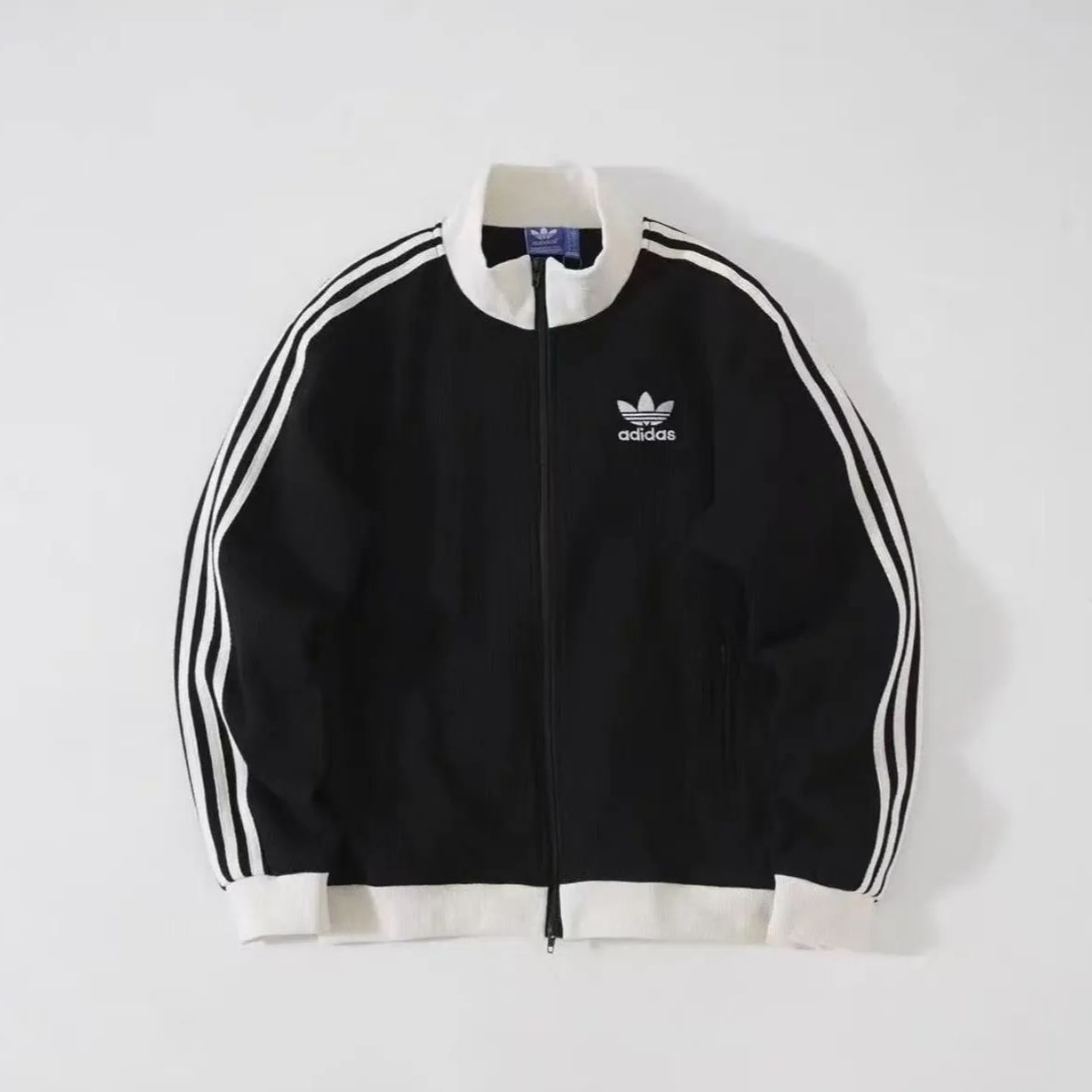 新品未使用 大人気 adidas アディダス ワッフル ベッケンバウアー トラックジャケット 男女兼用 - メルカリ