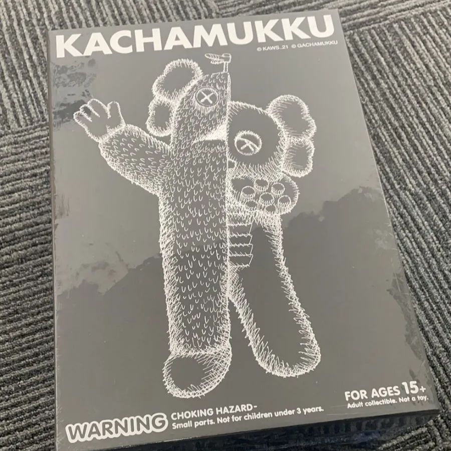 新品】KAWS KACHAMUKKU Vinyl Figure Black colorway カウズ