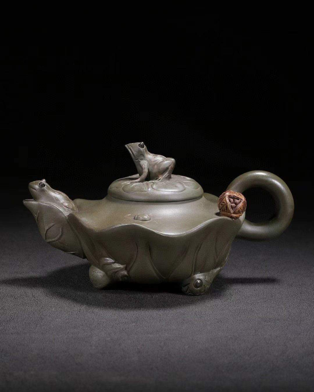 大清乾隆鳳紋三才蓋碗  景徳鎮 陶磁器 装飾品 現代工芸品美術品 置物 大清乾隆鳳紋三才蓋碗 景徳鎮 陶磁器 装飾品 工芸品美術品 収蔵