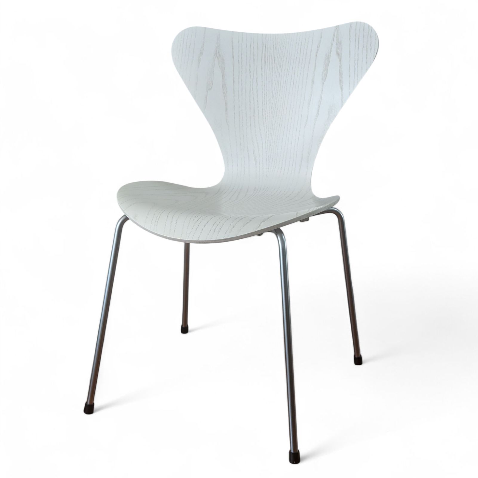 【正規品】セブンチェア　ホワイト Fritz Hansen セブンチェア 日本正規品 ホワイト A - メルカリ