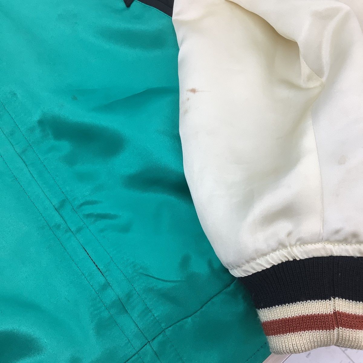 42 ブラック×アイボリー