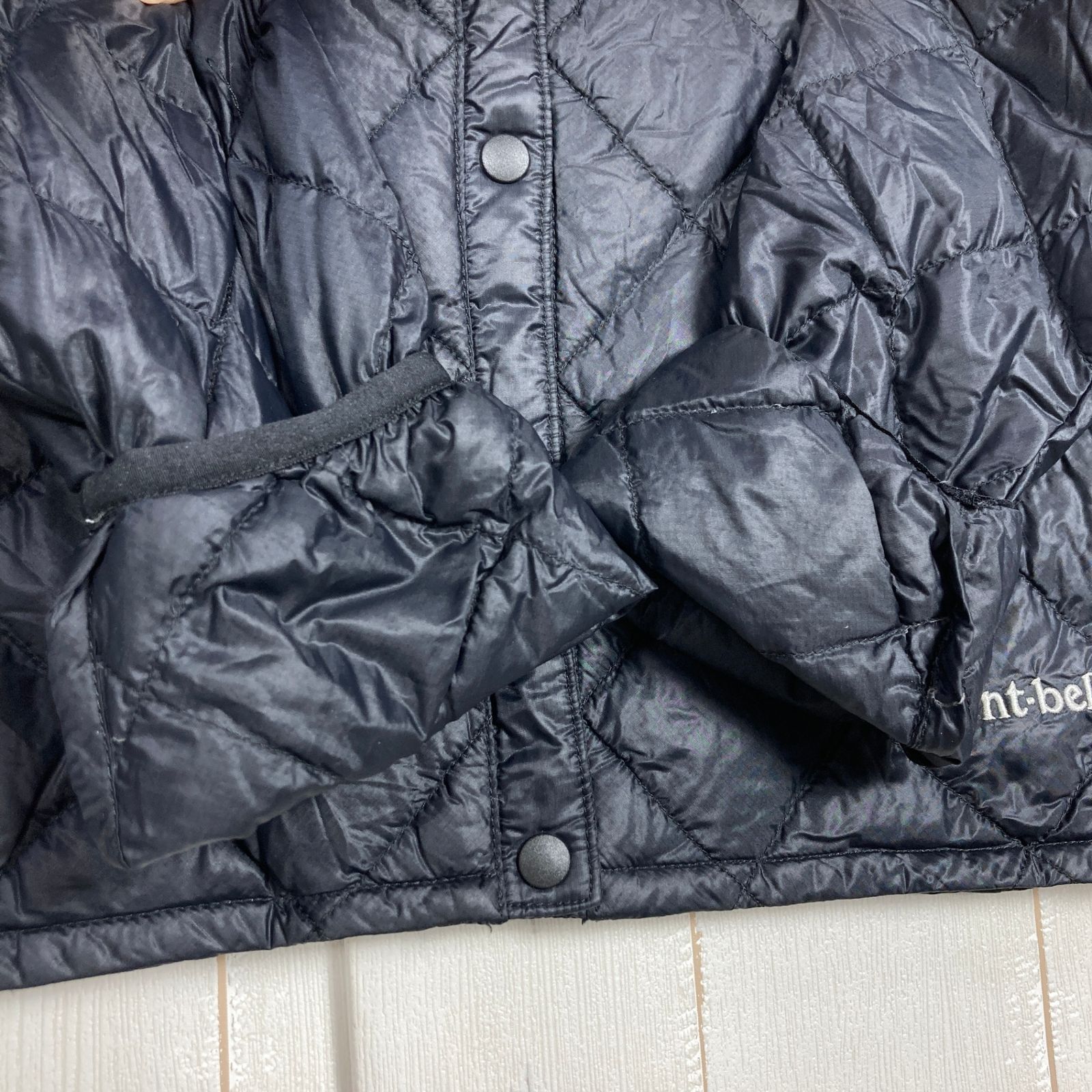 Women s ブラック系 Montbell モンベル スペリオ ダウン ラウンド ネック ジャケット Superior Down Round Neck Jacket ウェア トップス アウター ダウンインサレ