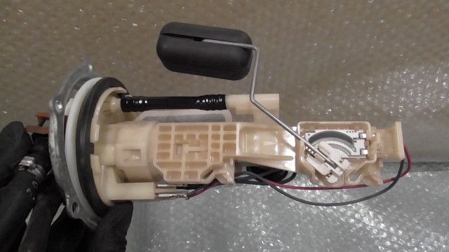 マジェスティ250 SG20J-014xxx の 燃料ポンプ 1759973971 BRIGHTFACE_UK