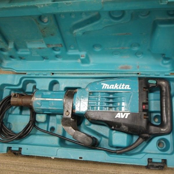 マキタ 電動ハンマ HM1317C 六角シャンク 六角軸30mm 電動ハンマー 100V ハツリ makita≡DT4842 - メルカリ