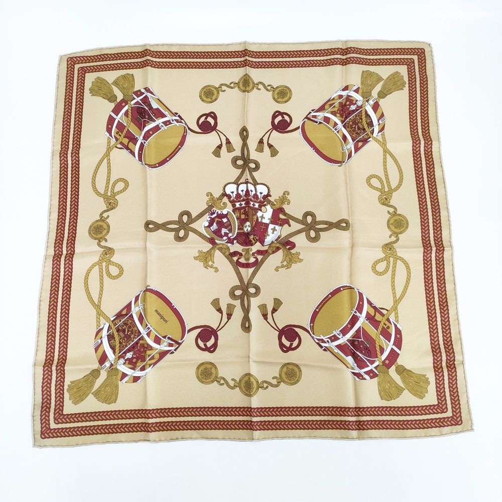 新品タグ付 manipuri シルク100% ドラム柄スカーフ ベージュ 新品タグ付 manipuri シルク100% ドラム柄スカーフ ベージュ