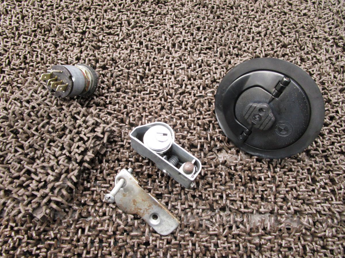 7 タンクキャップ