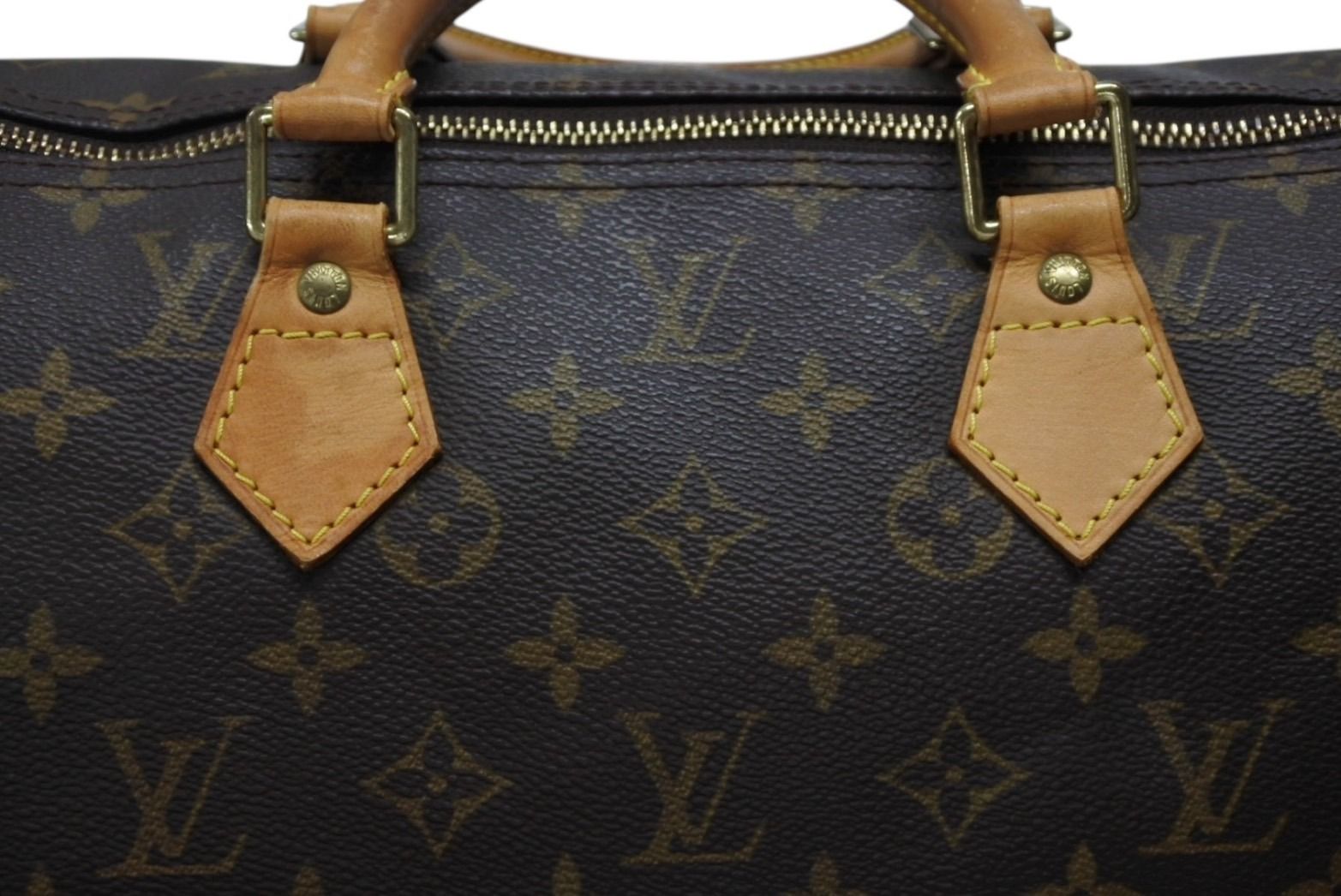 モノグラムキャンバス