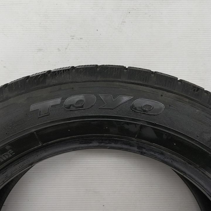 0 T 25028 スタッドレスタイヤ TOYO トーヨー Winter TX 225 60 R 17 4本セット