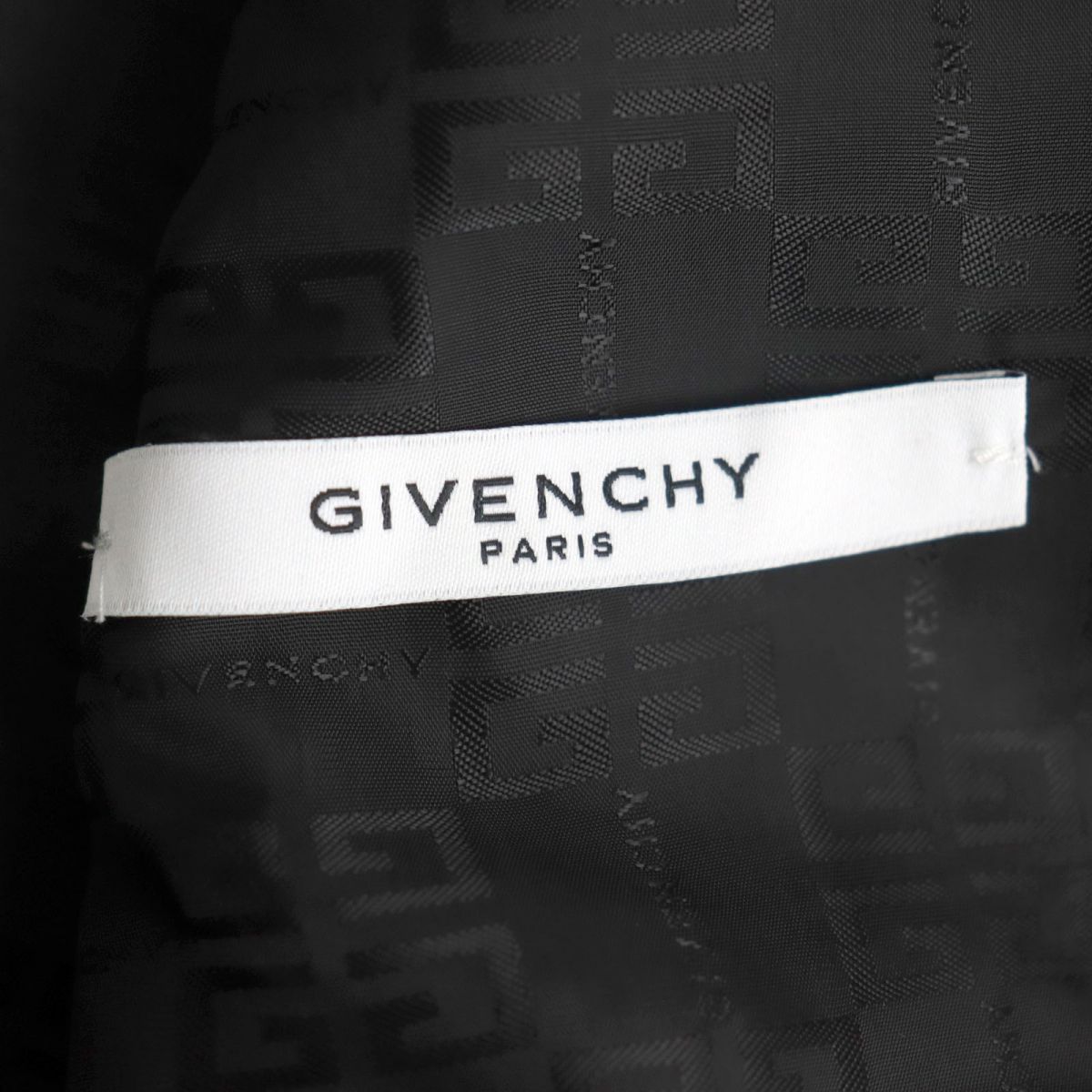 GIVENCHY ジバンシィ ロゴボタン 裏地総ロゴ シングルテーラードジャケット ブラック