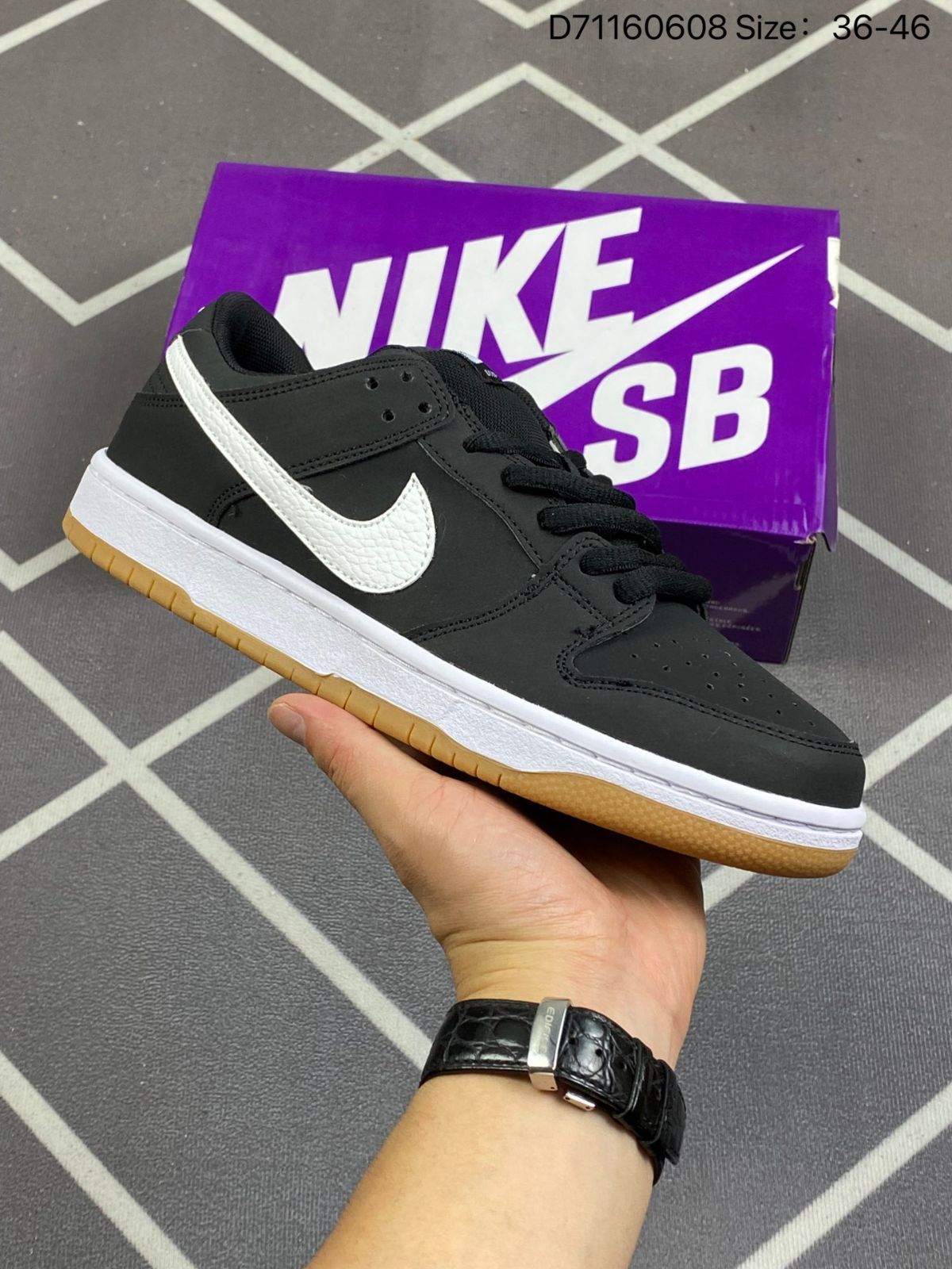 Nike SB Dunk Low  CD2563 006