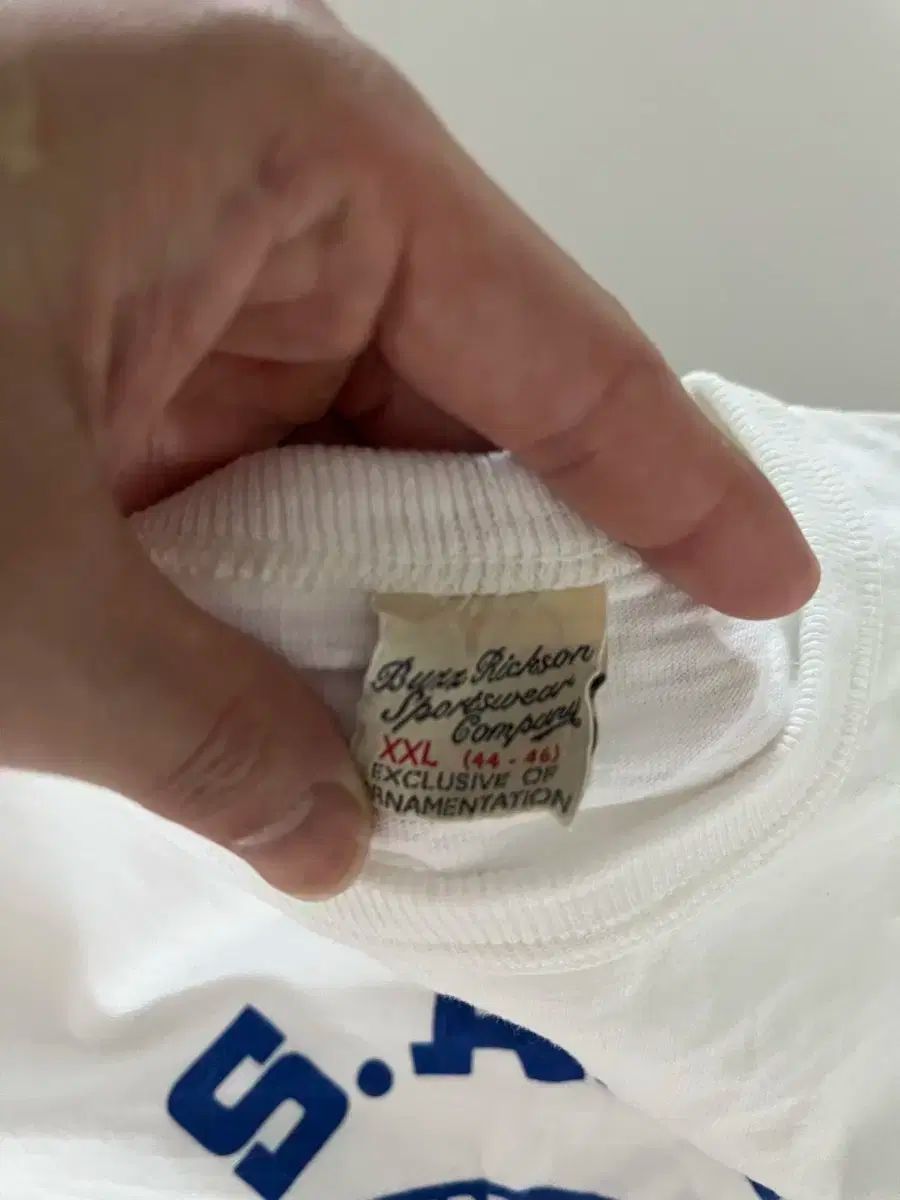 YONEX テニスシューズ 25.0cm WIDE 新品未使用 Nike Revolution 6 スニーカー 19.5cm