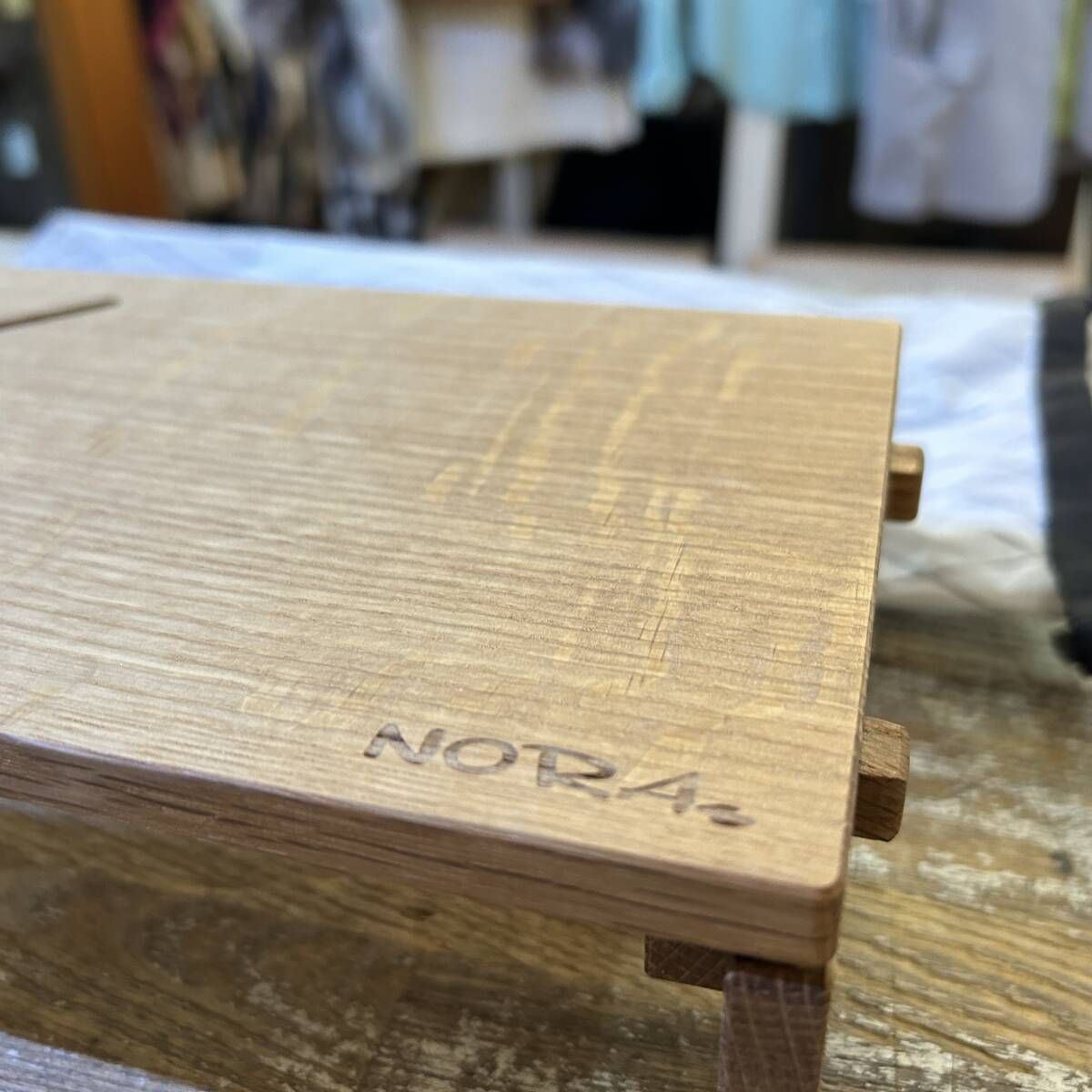 美品 NORAs / ノラズ オラオラS ミニテーブル ソロテーブル