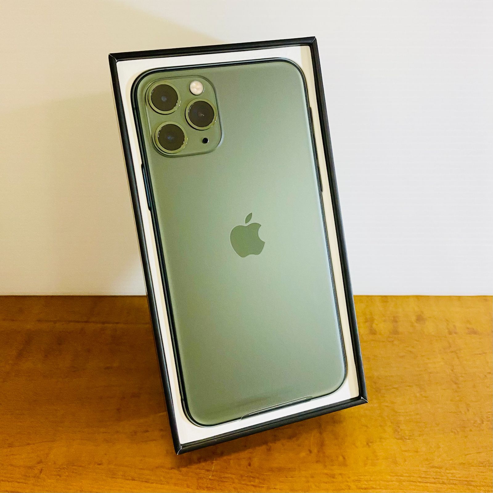 新品】iPhone11Pro／64GB 本体 ミッドナイトグリーン SIMフリー - メルカリ