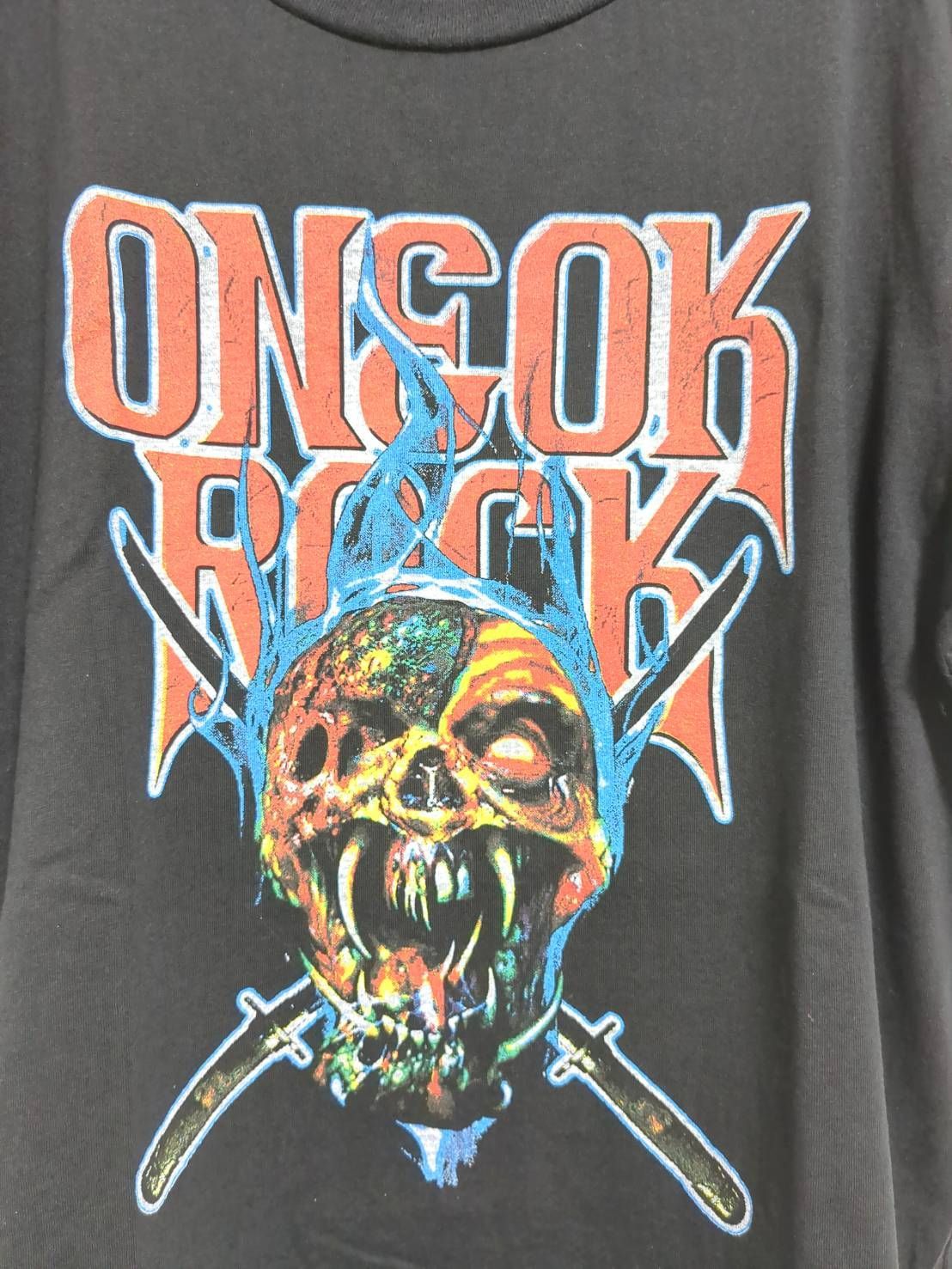 【貴重】Lサイズ ONEOKROCK 2013 海外ツアー Tシャツ ワンオク 貴重】Lサイズ ONEOKROCK 2013 海外ツアー Tシャツ ワンオク
