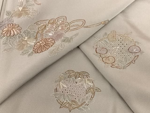 shan様［2878］訪問着 美品 未使用 汕頭刺繍 スワトウ 花車 正絹着物袷 shan様［2878］訪問着 美品 未使用 汕頭刺繍 スワトウ 花車 正絹