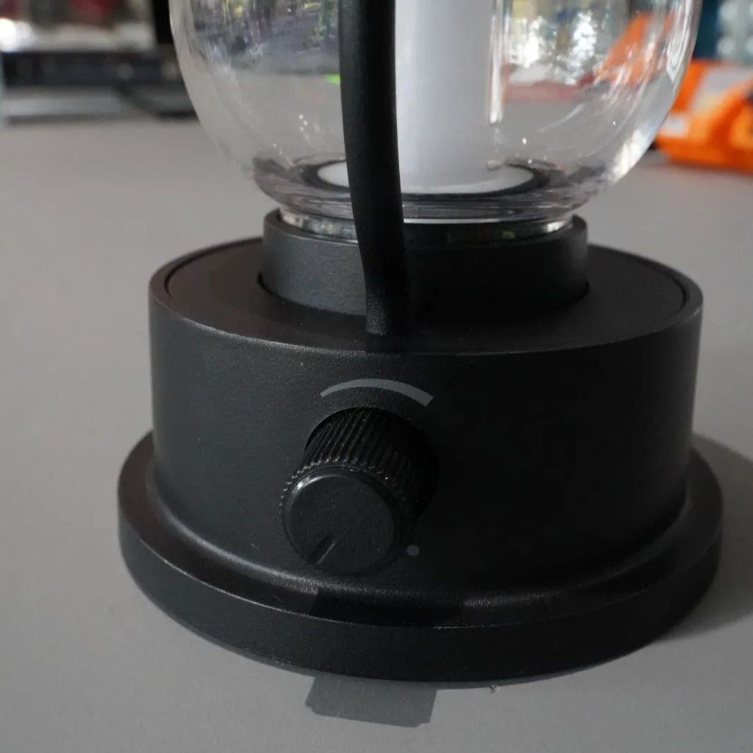 充電ケーブル付き