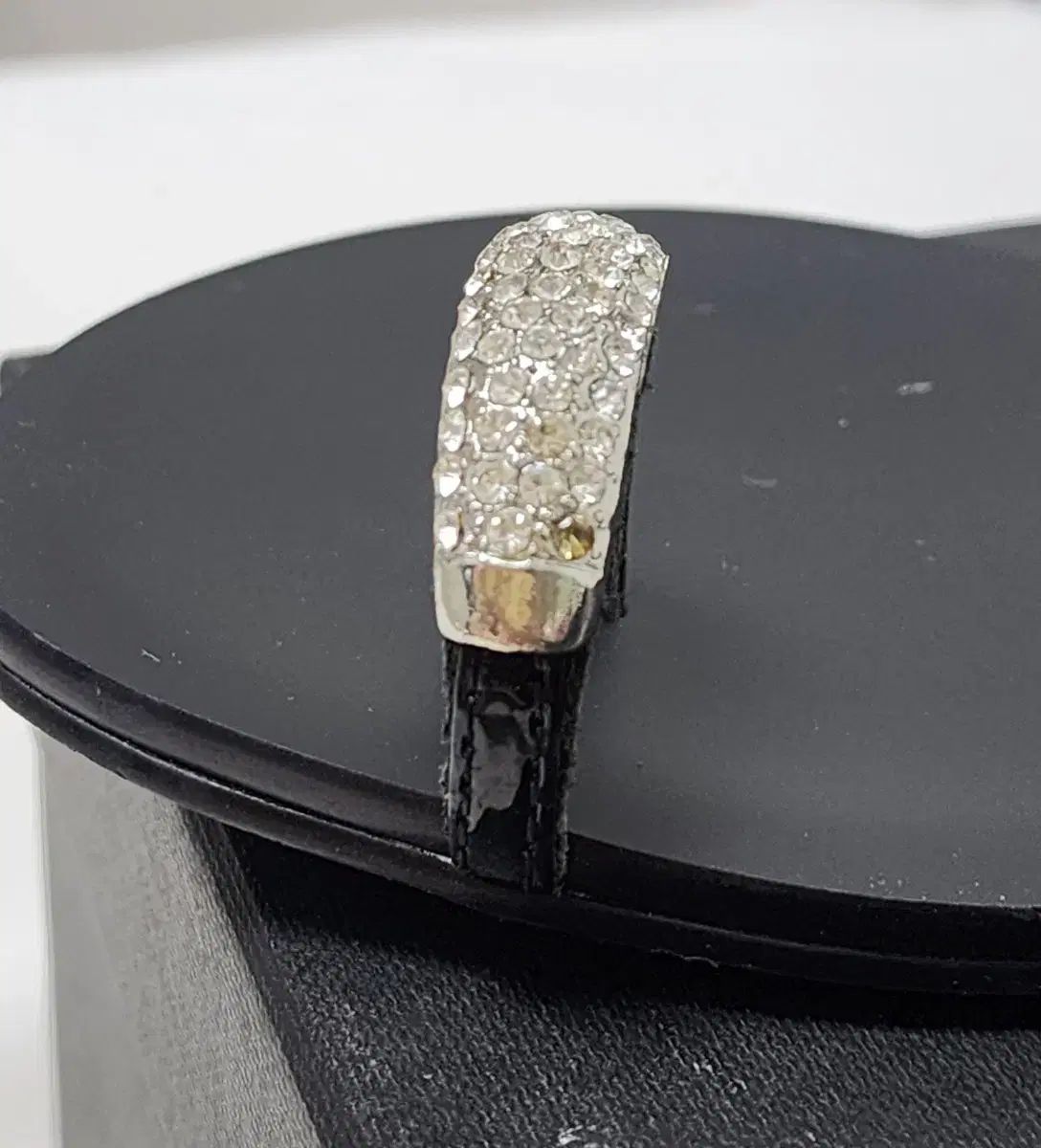 【関税込み】Giuseppe Zanotti シルバー Shangay ヒールサンダル Giuseppe Zanotti(ジュゼッペ・ザノッティ) トーリング サンダル