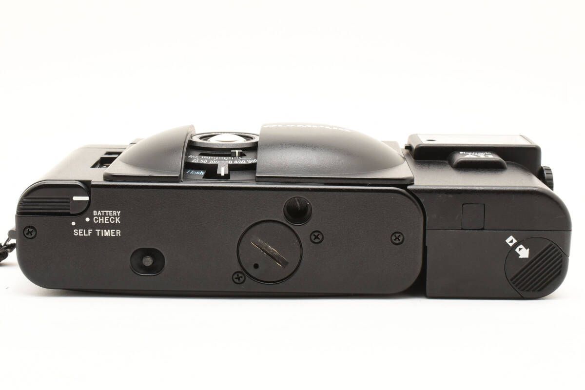 OLYMPUS オリンパス XA＋A11【現状販売】 オリンパス XA モルト交換済 ストロボA11付 説明書付 - 日進堂