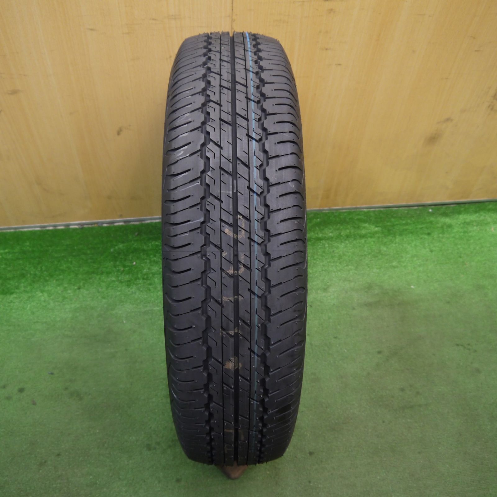 新車外し！23年！1本☆195/80R15 ダンロップ AT20 グラントレック 15 
