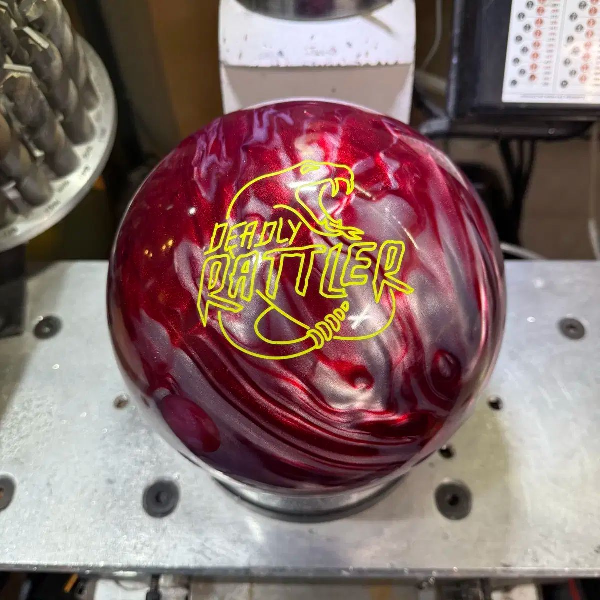 ジコンビ イベント リー 래디컬 - 데들리 래틀러 15パウンド 公式球