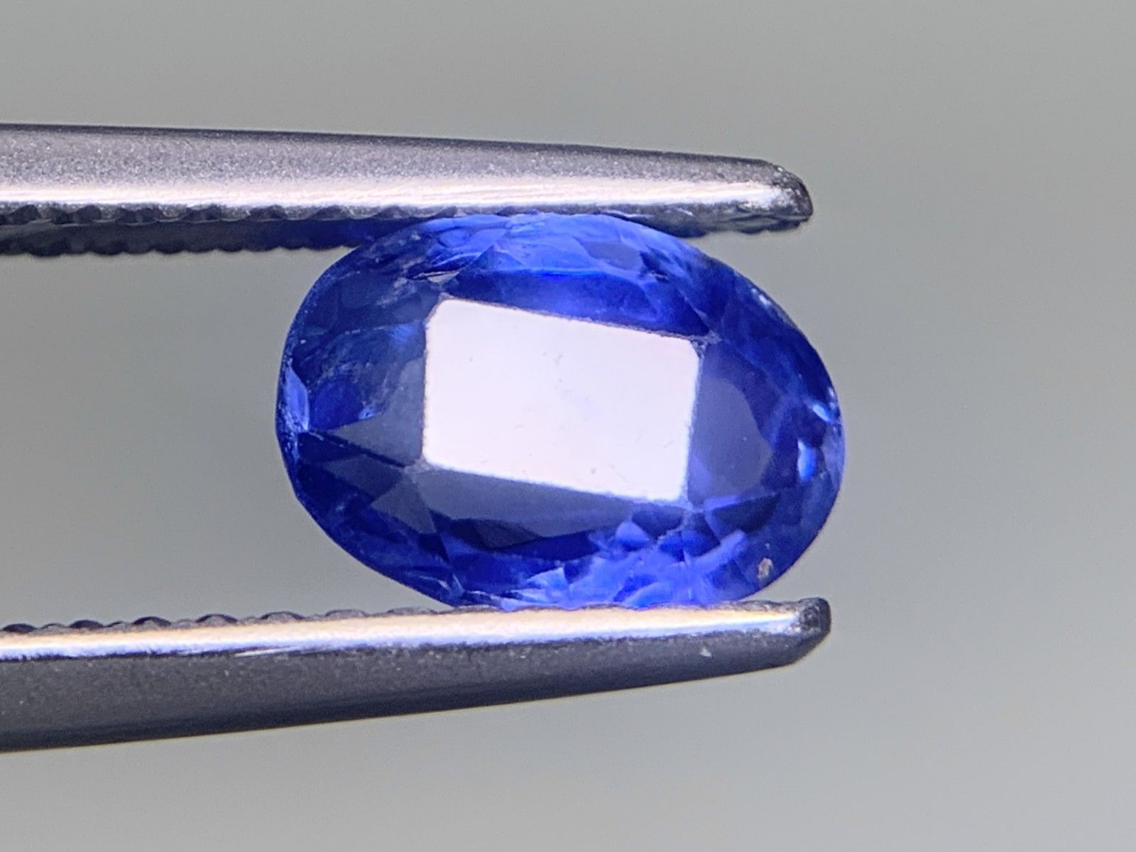 GIA宝石鑑別書付き 天然 サファイア Sri Lanka No Heat Blue 1.78ct 縦7.98㎜×横5.85㎜×高さ4.05㎜ ルース（  裸石 ） 1341Y - メルカリ