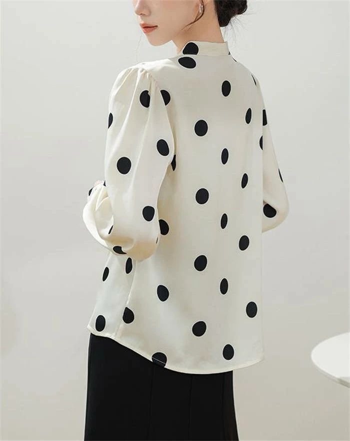 トップス/シャツ/ブラウス/ドット/長袖/オフィス/きれいめ/春夏/ シャツ ブラウス ドット柄 新作 レディース Vネック サテン風