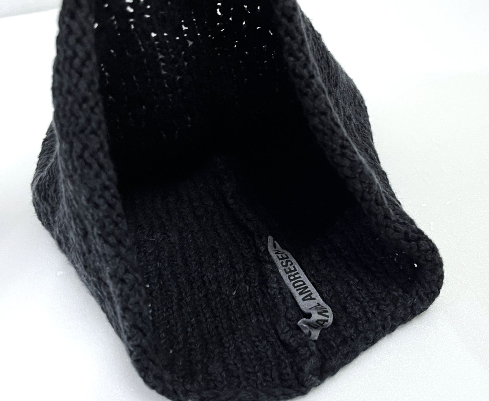 【美品】DANIEL ANDRESEN ビーニーキャップ DANIEL ANDRESEN(ダニエルアンドレセン) ニットキャップ 新 発売