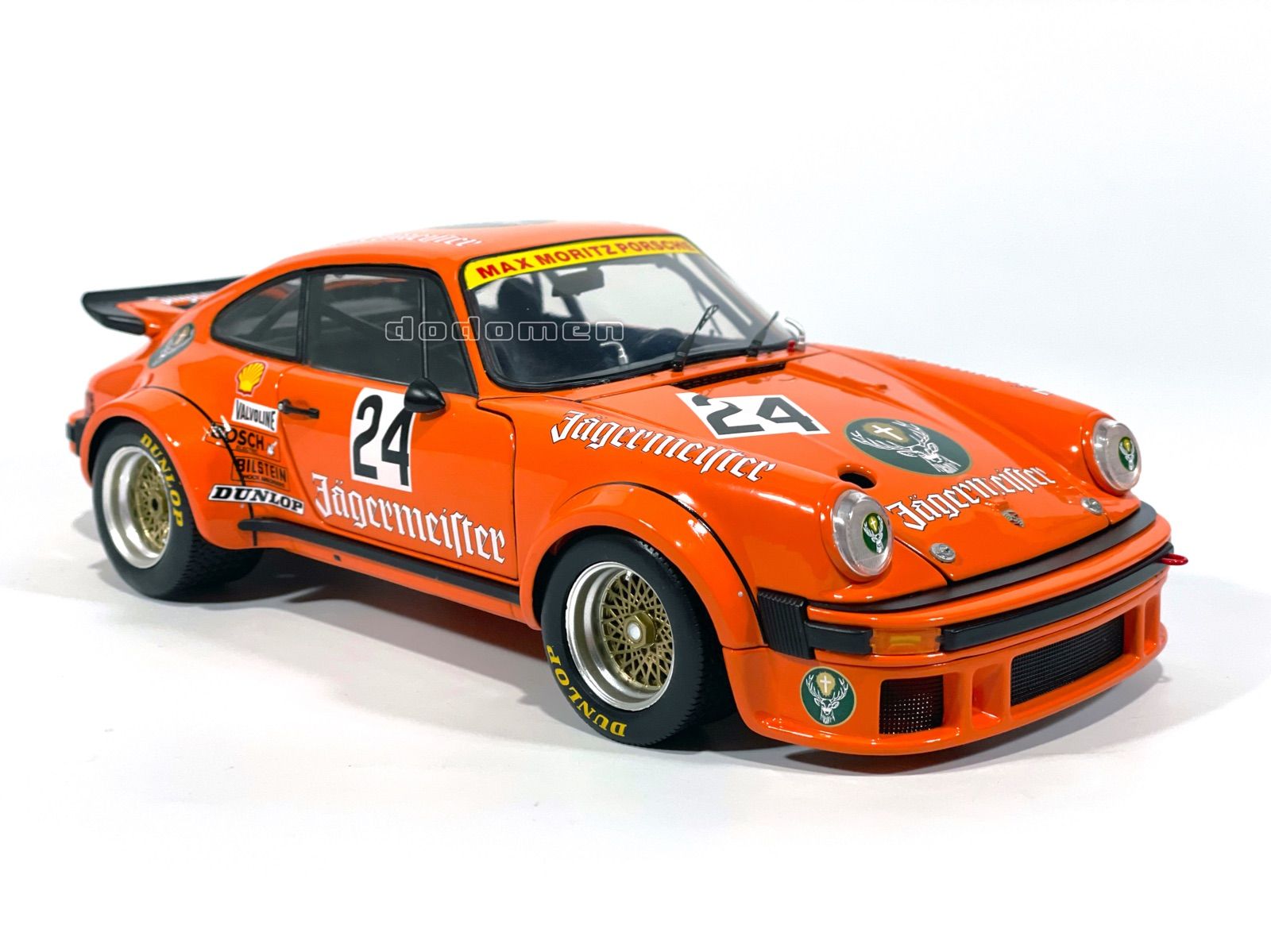 新品限定SALE Porsche - 限定1000台 1/18 Schuco ポルシェ 934 RSR