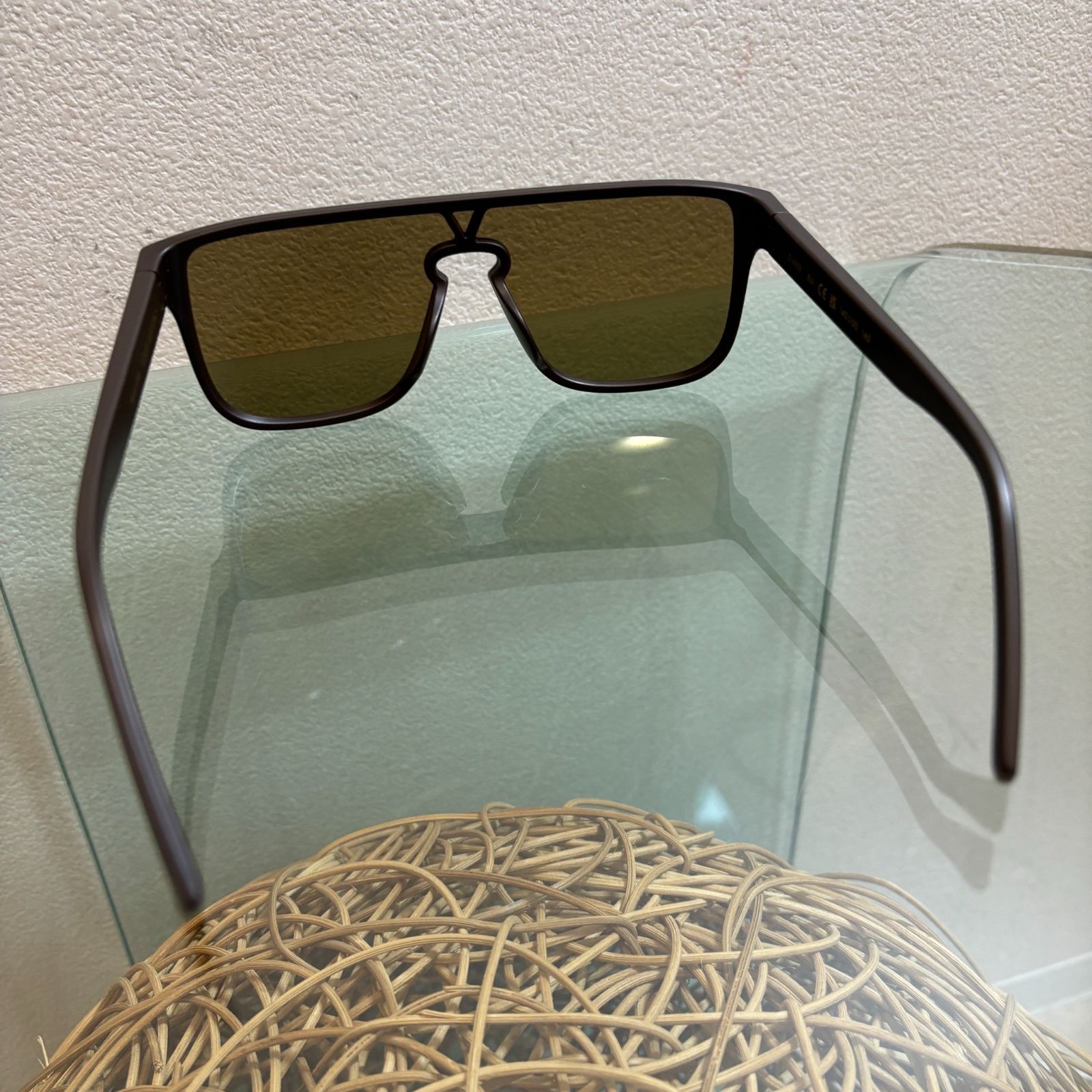 ΩNA3044 大人気！おしゃれ！ LOUIS VUITTON ルイヴィトン サングラス