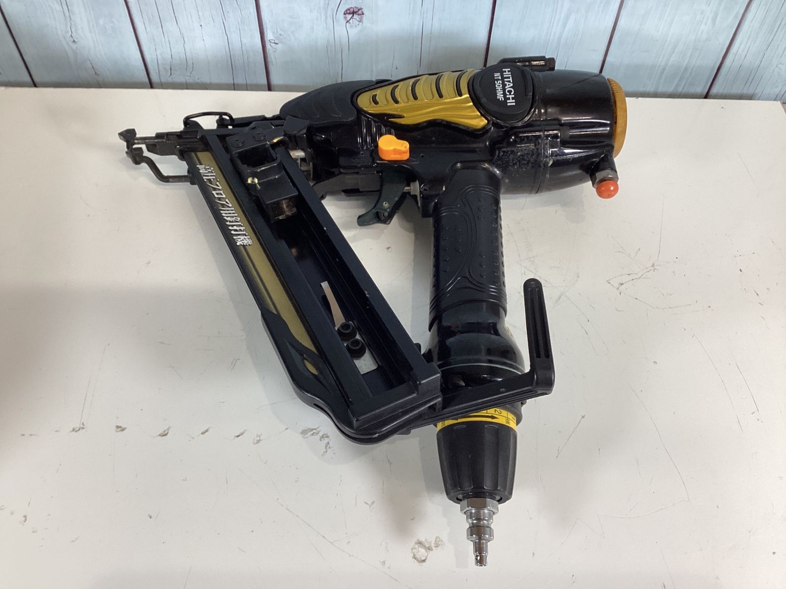 〇ハイコーキ HIKOKI 旧 日立工機 高圧 高圧ブラッド釘打ち機 NT50HMF