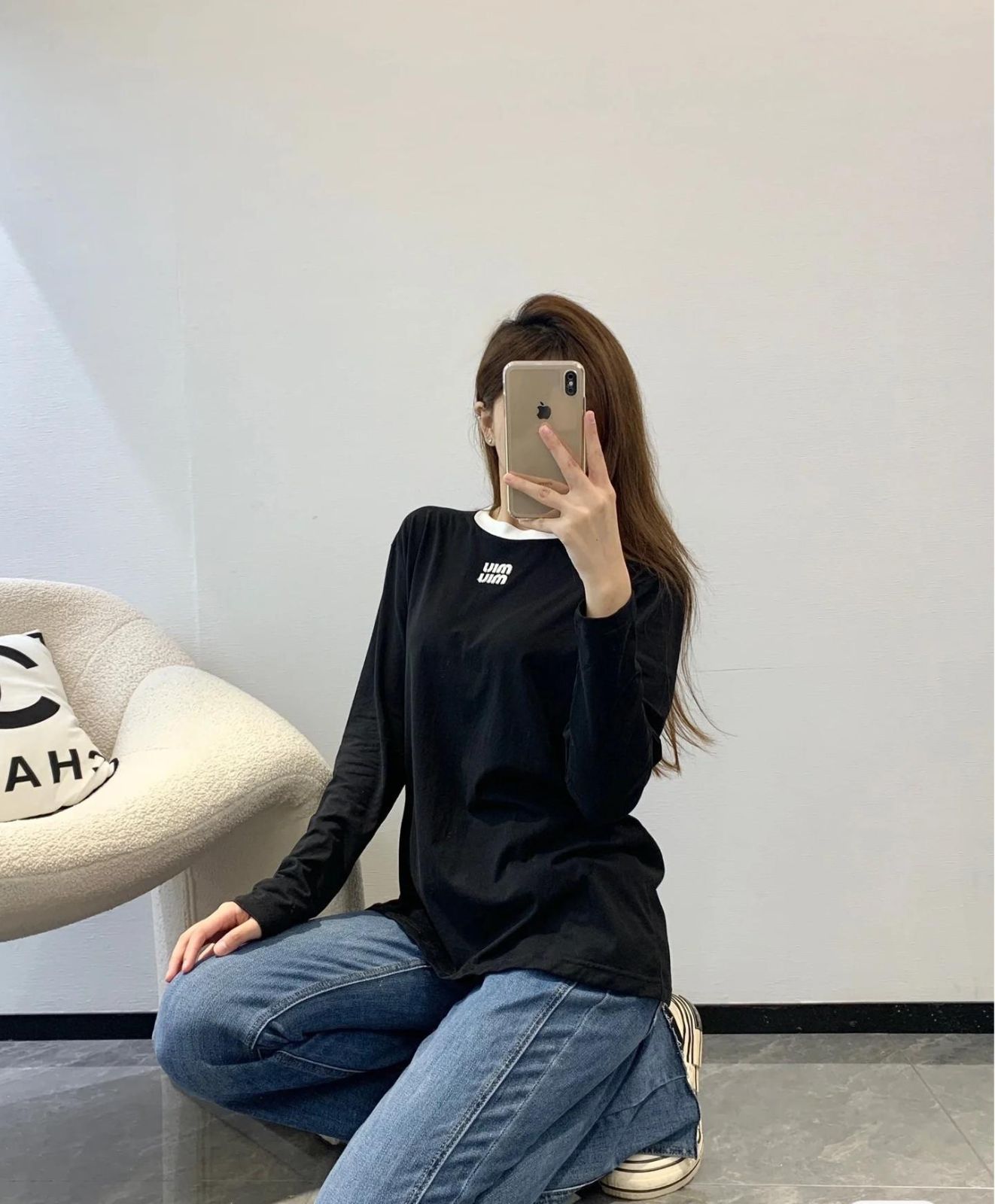 アルファベット刺繍ネックパッチワーク長袖Tシャツ