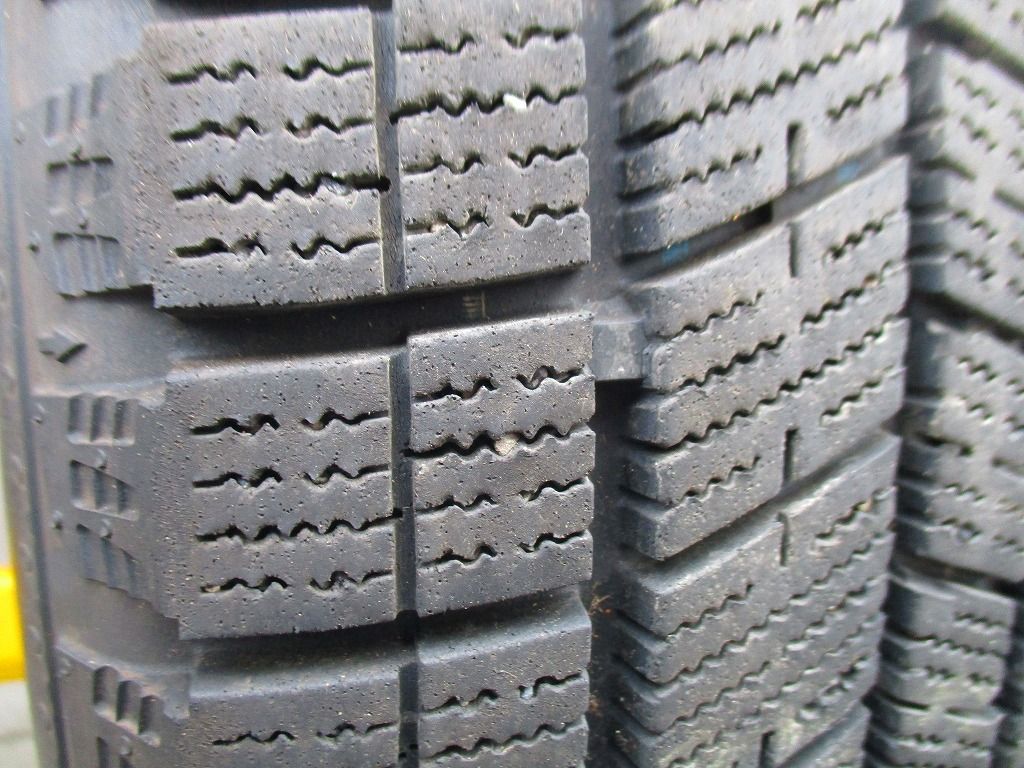 欲しい商品を賢く購入。 215|65R16 98Q ナンカン ICE ACTIVA AW-1 スタッドレス 4本 送料込 T60890825 インボイス領収書発行 ユートピアの