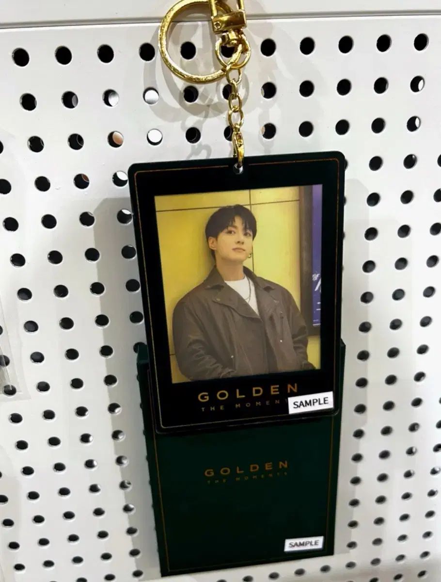【格安saleスタート】 BTS 時計キーホルダー ブラックカラー グク ジョングク JK アイドル