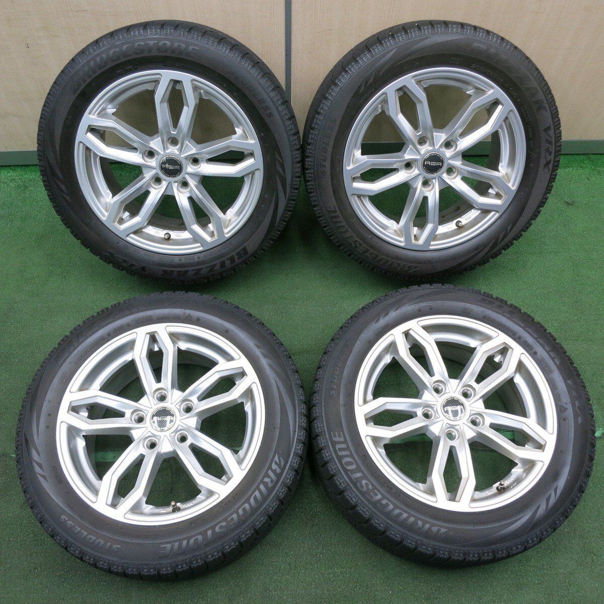 4本価格 ワーゲン 等 AGA 205|55R16 スタッドレス ブリヂストン ブリザック VRX 16インチ PCD112|5H 4040908TNス