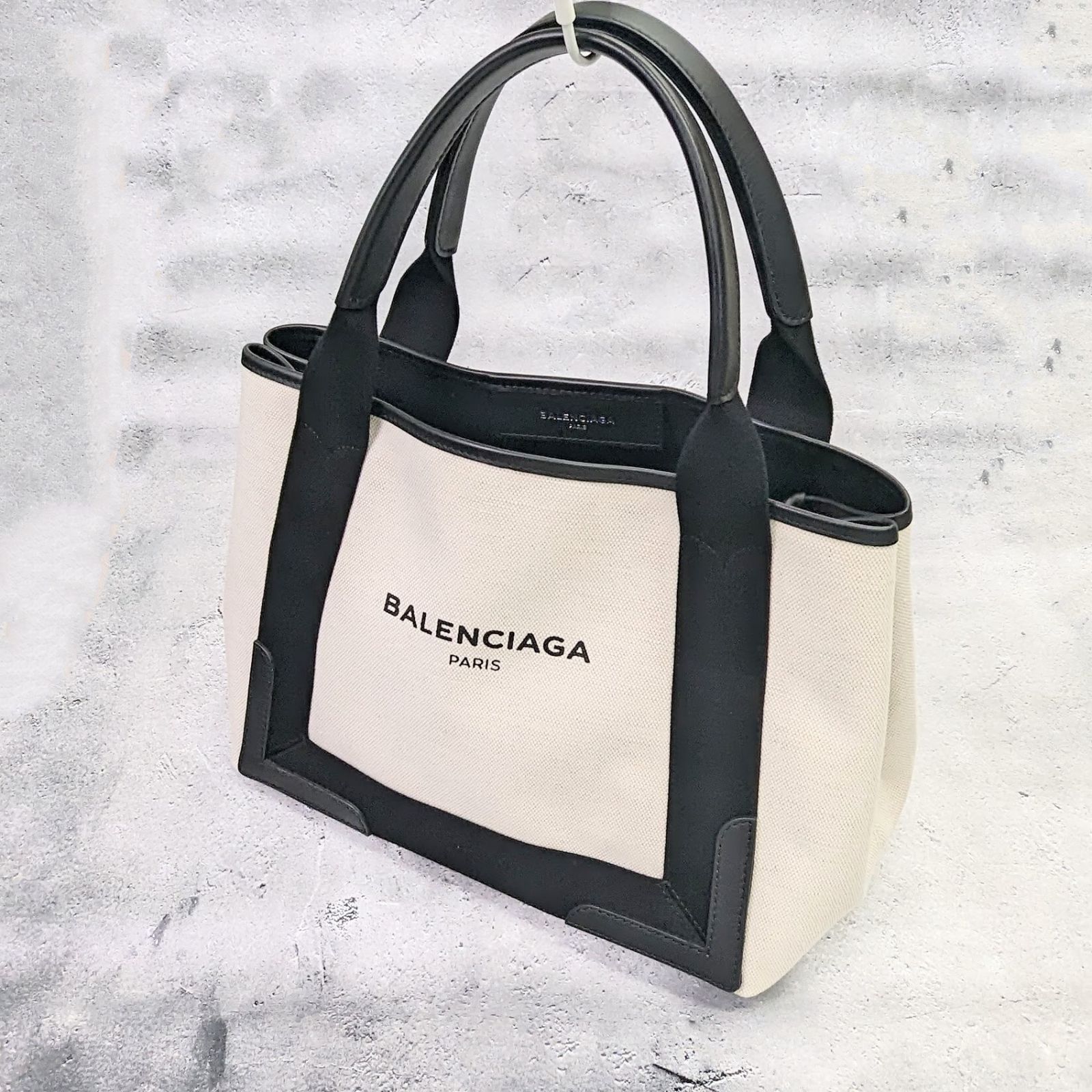 BALENCIAGA NAVY CABASトートバッグ ポーチ付き バレンシアガ