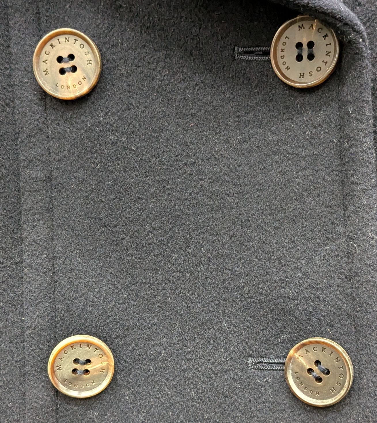 マッキントッシュロンドン ピーコート