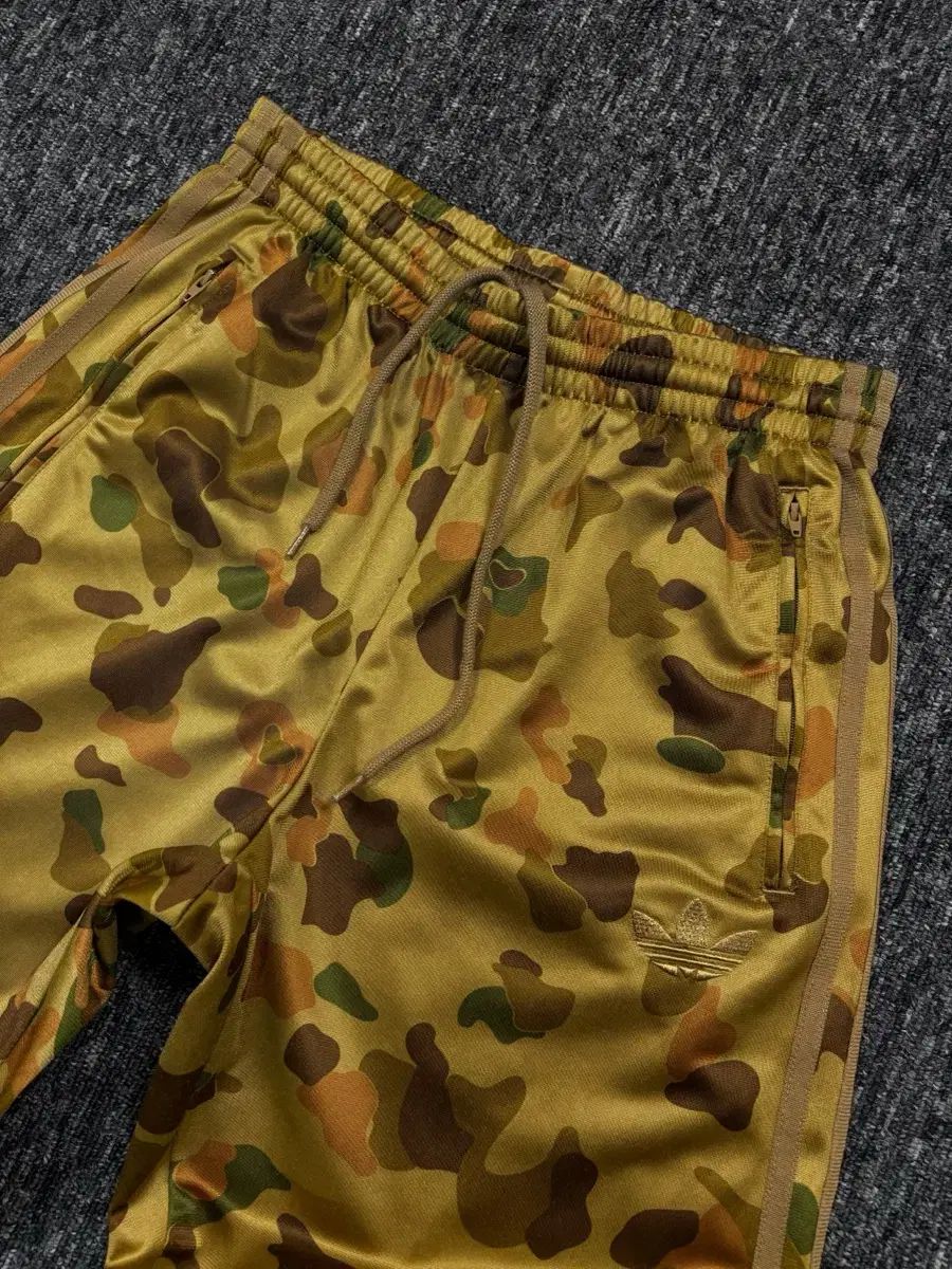 アディダス ファイヤーバード