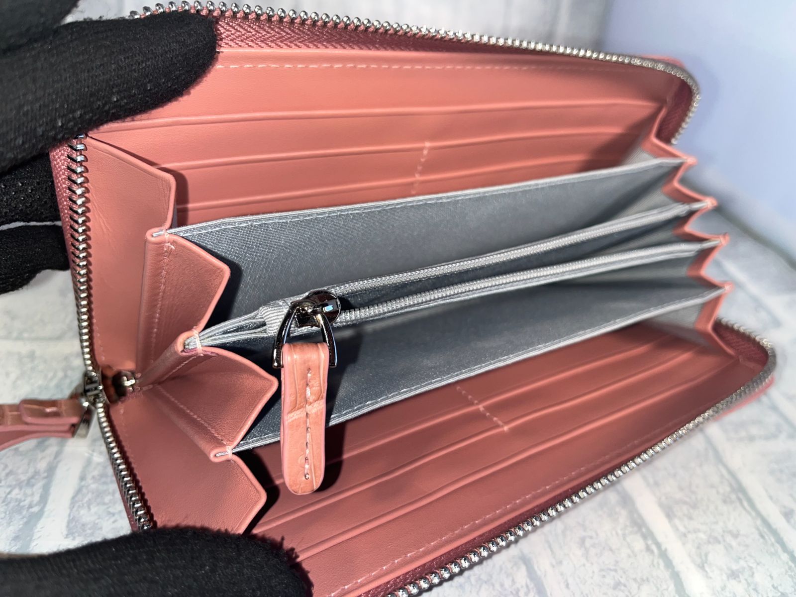 【GUODI】 ラウンドファスナー型 長財布　クロコダイル本革　箱付 GUODI】 長財布 ラウンドファスナー 型 クロコダイル 本革