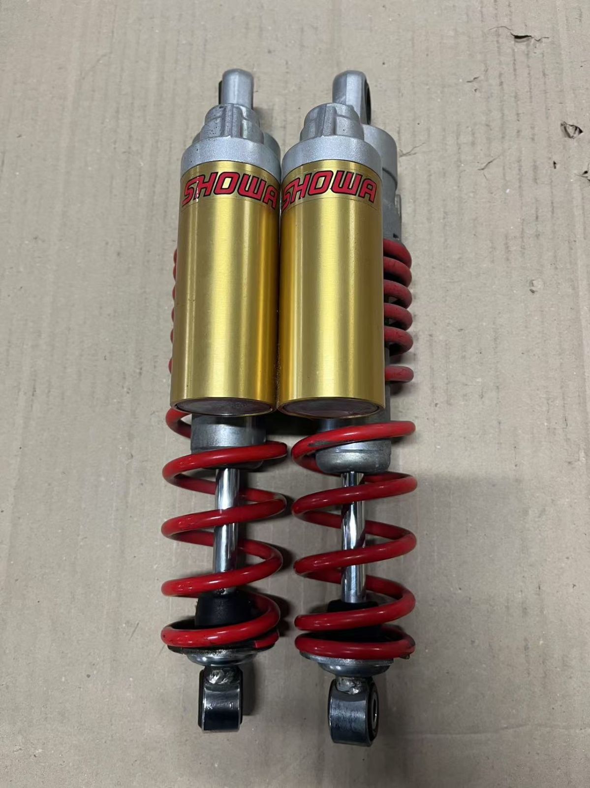 オーリンズリアサスSTX46 （z1000 03-06 ÖHLINS サスペンション）