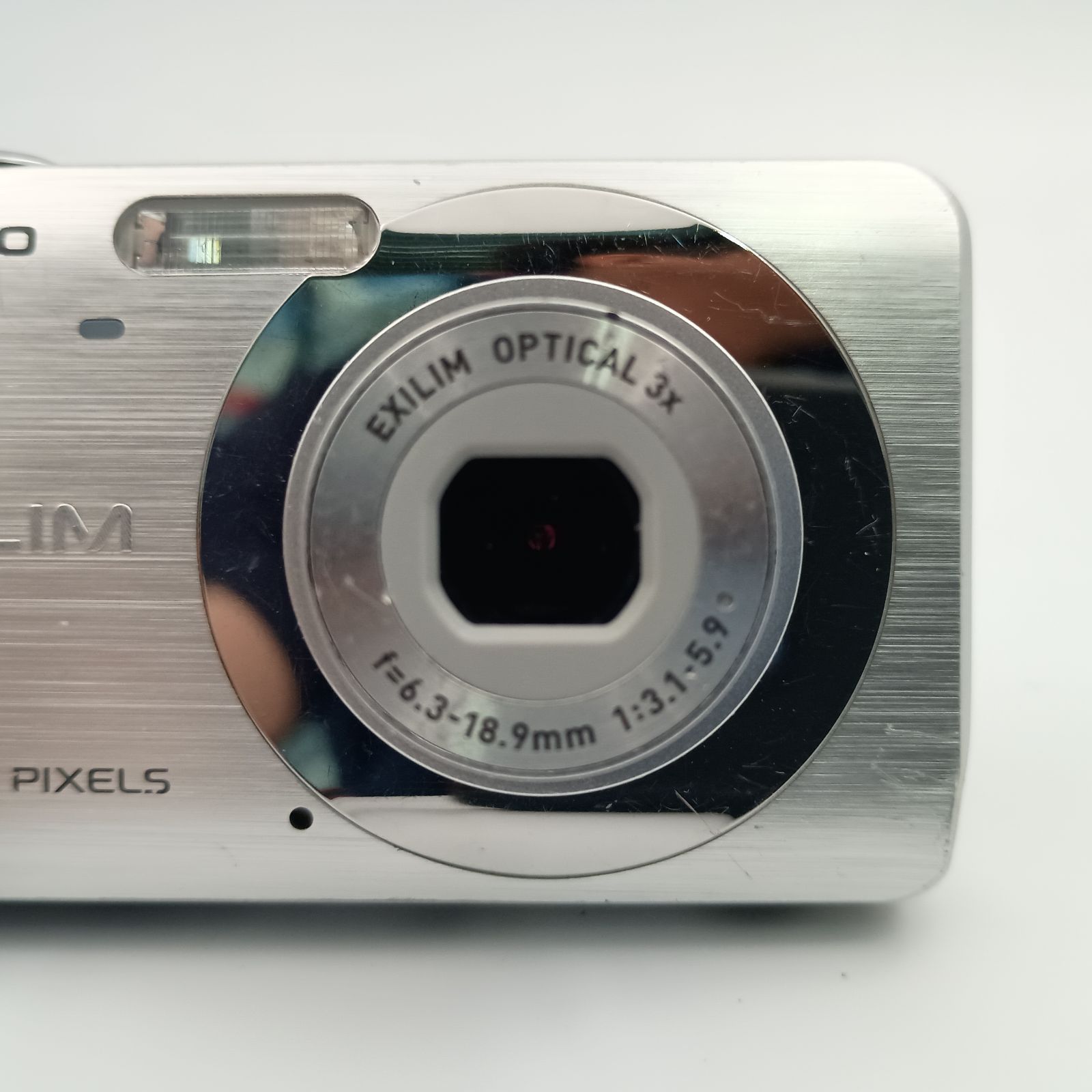CASIO EXILIM EX-Z80 Compact DIGITAL Camera SILVER シルバー